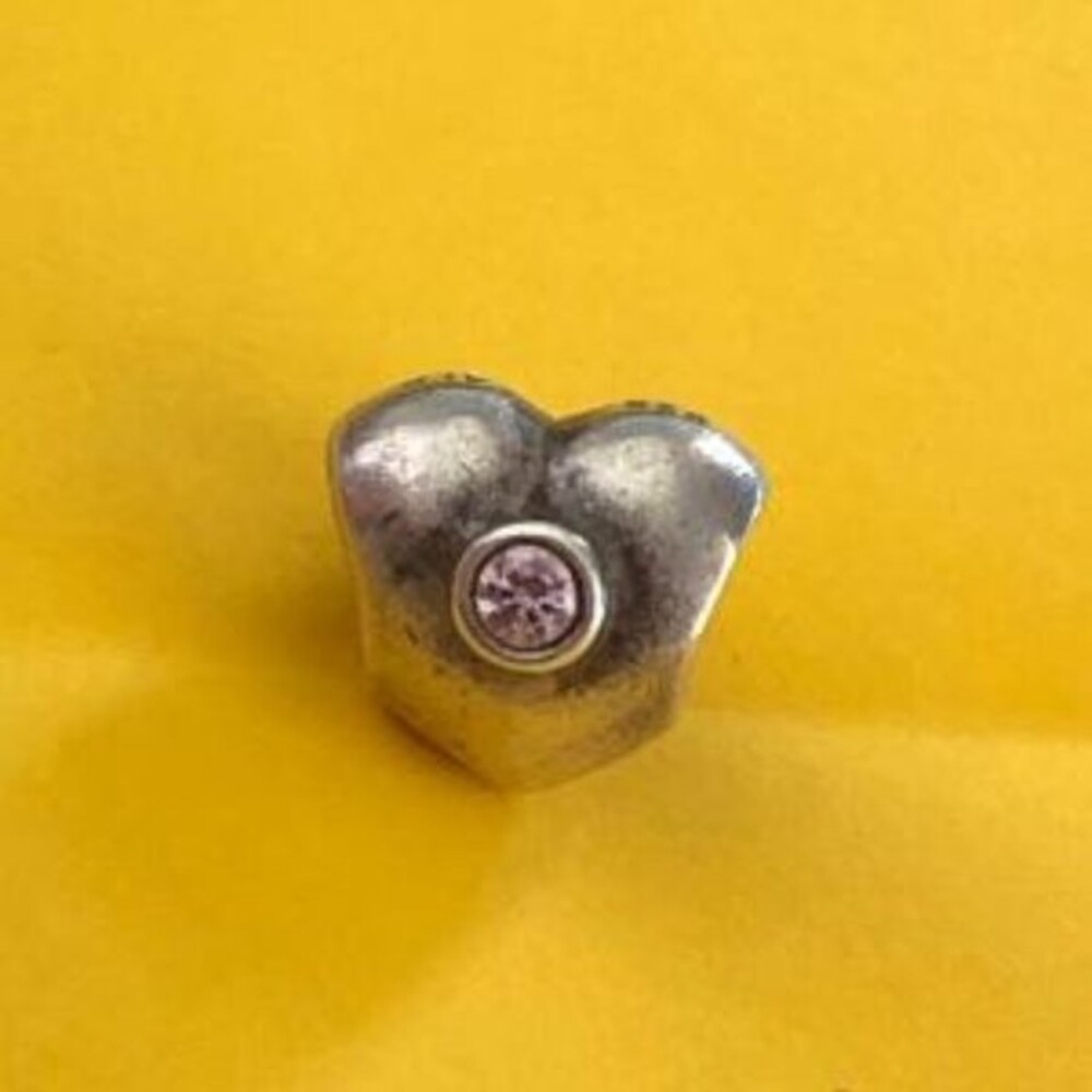 PANDORA SPARKLING HEART WITH PINK CZ CHARM